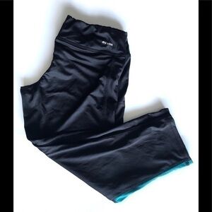 Capri Leggings Crane